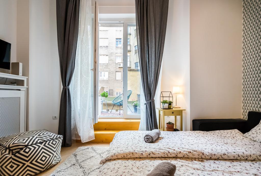 Bpr Charming Design Apartment With Balcony, A/C Budapest Eksteriør billede